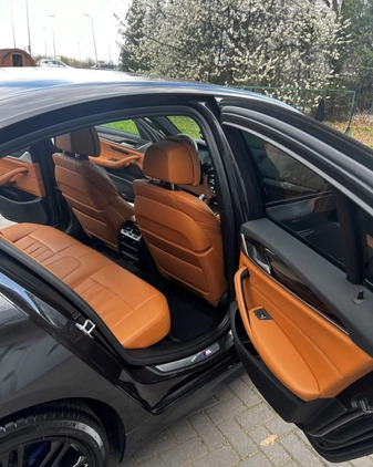 BMW Seria 5 cena 135000 przebieg: 229931, rok produkcji 2018 z Józefów małe 379